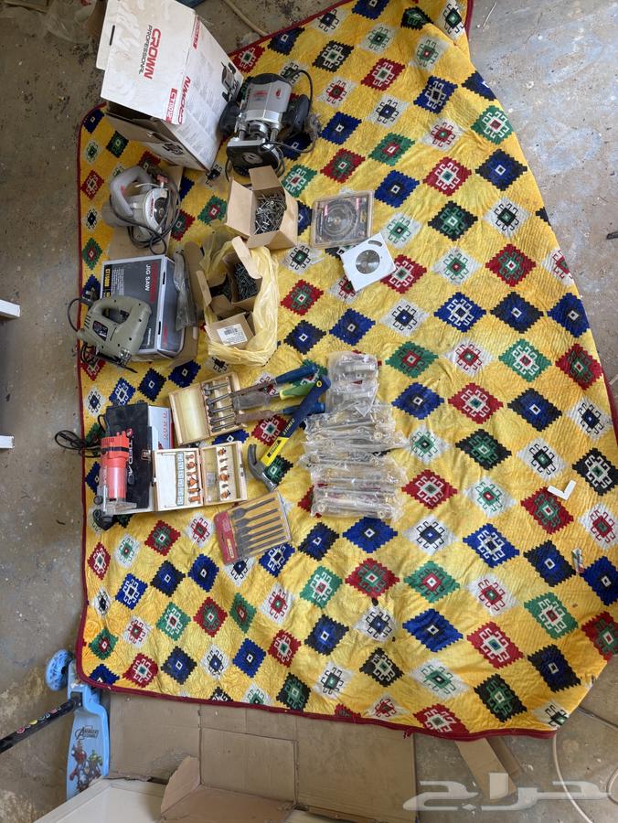 Carpentry tools64380902423938110