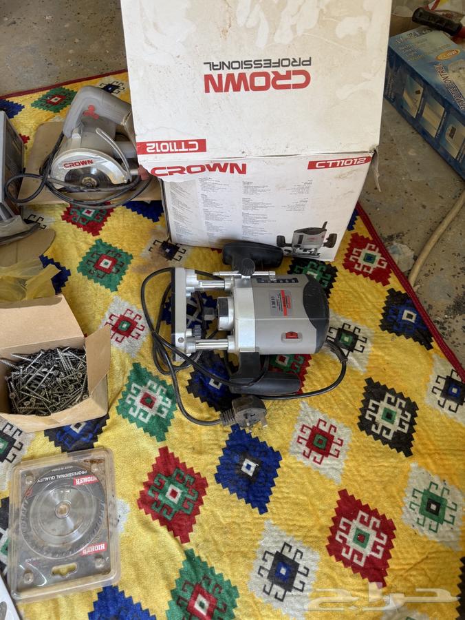 Carpentry tools64380902423938113