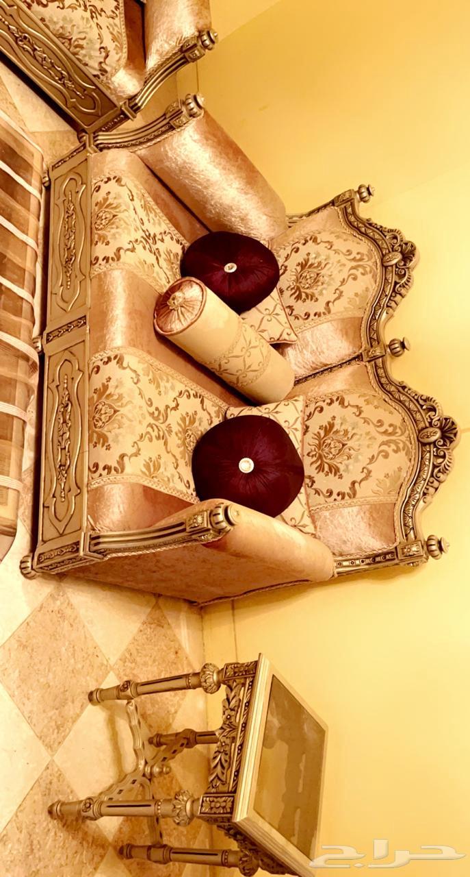 كنب كلاسيكي للبيع64385859509249111