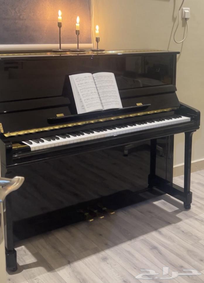 بيانو كبير   قليل الاستعمال  نظيف64389584970115110