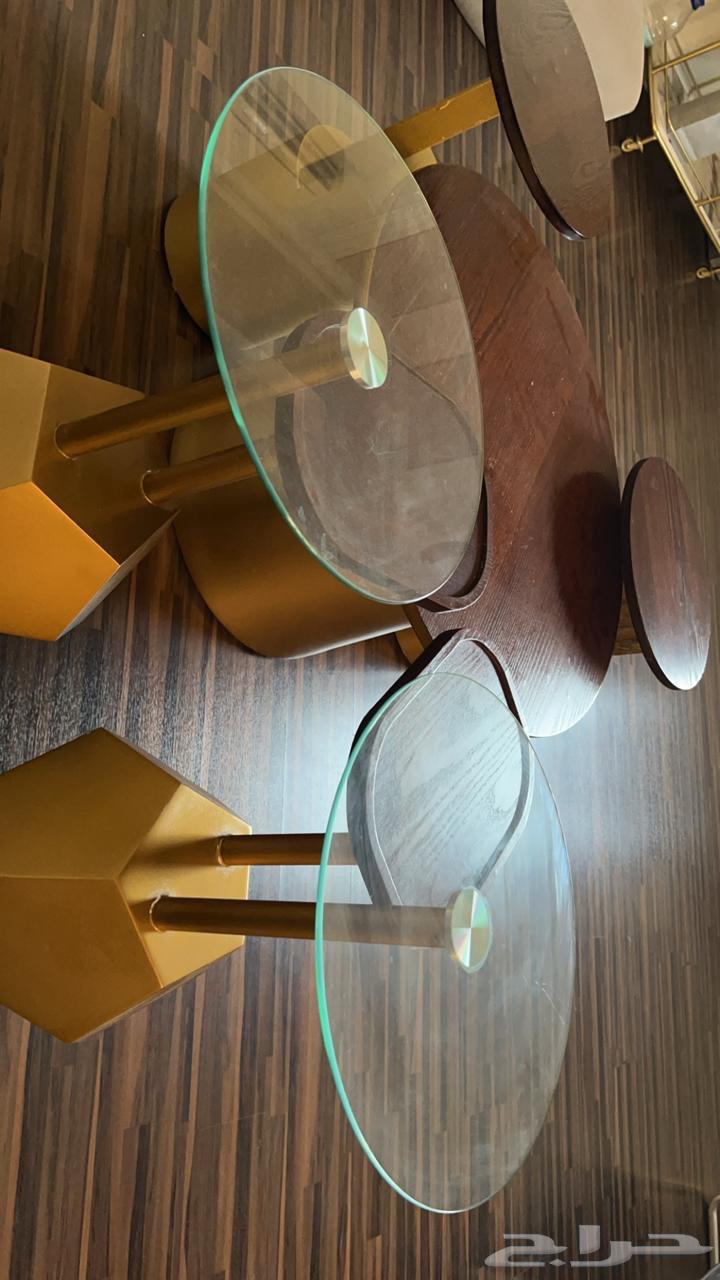 Serving table64385887224450110