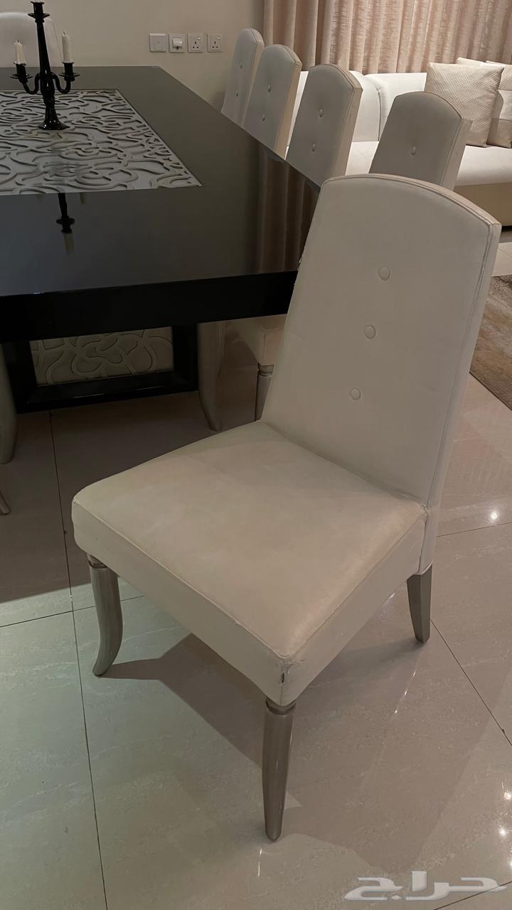 Dining table64380463407233114