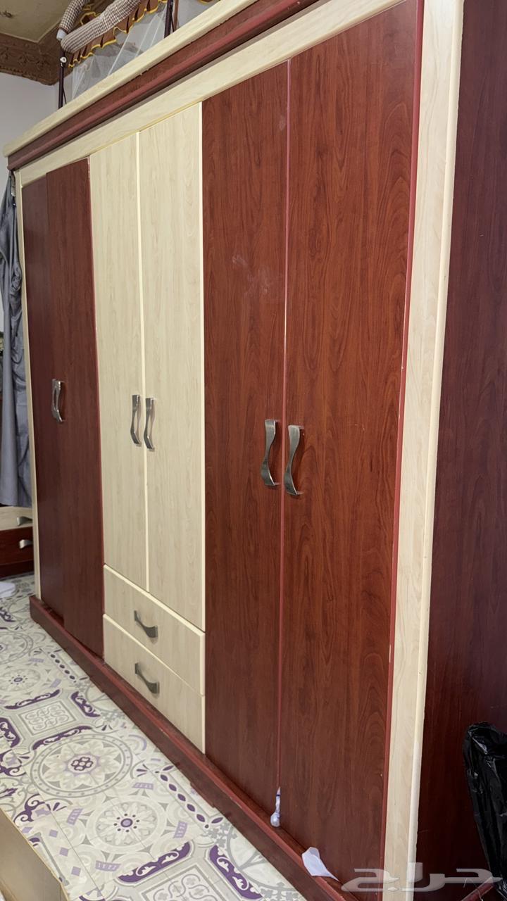 اثاث غرفه نوم نضيف شبه جديد64382086658306110