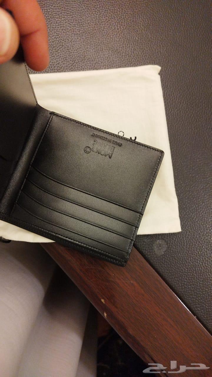 Montblanc wallet 100% authentic64369513644802112