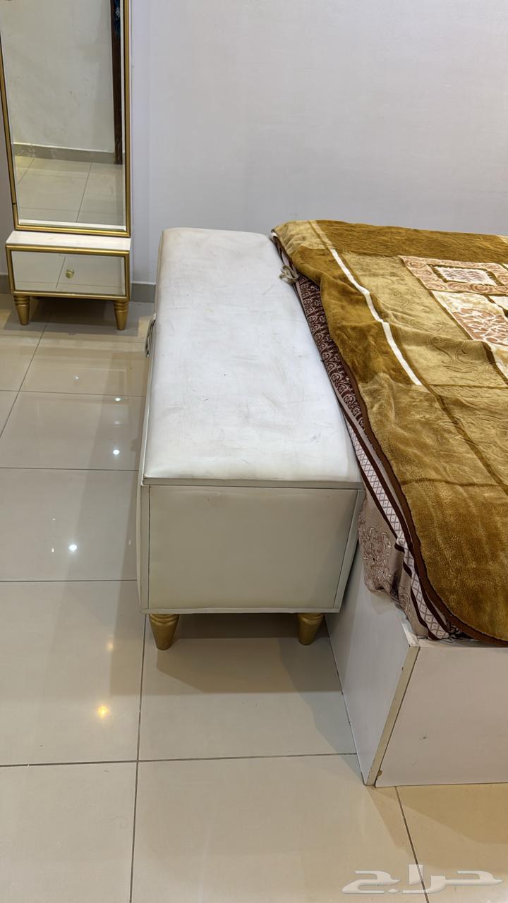 غرفة نوم للبيع64390485543682114