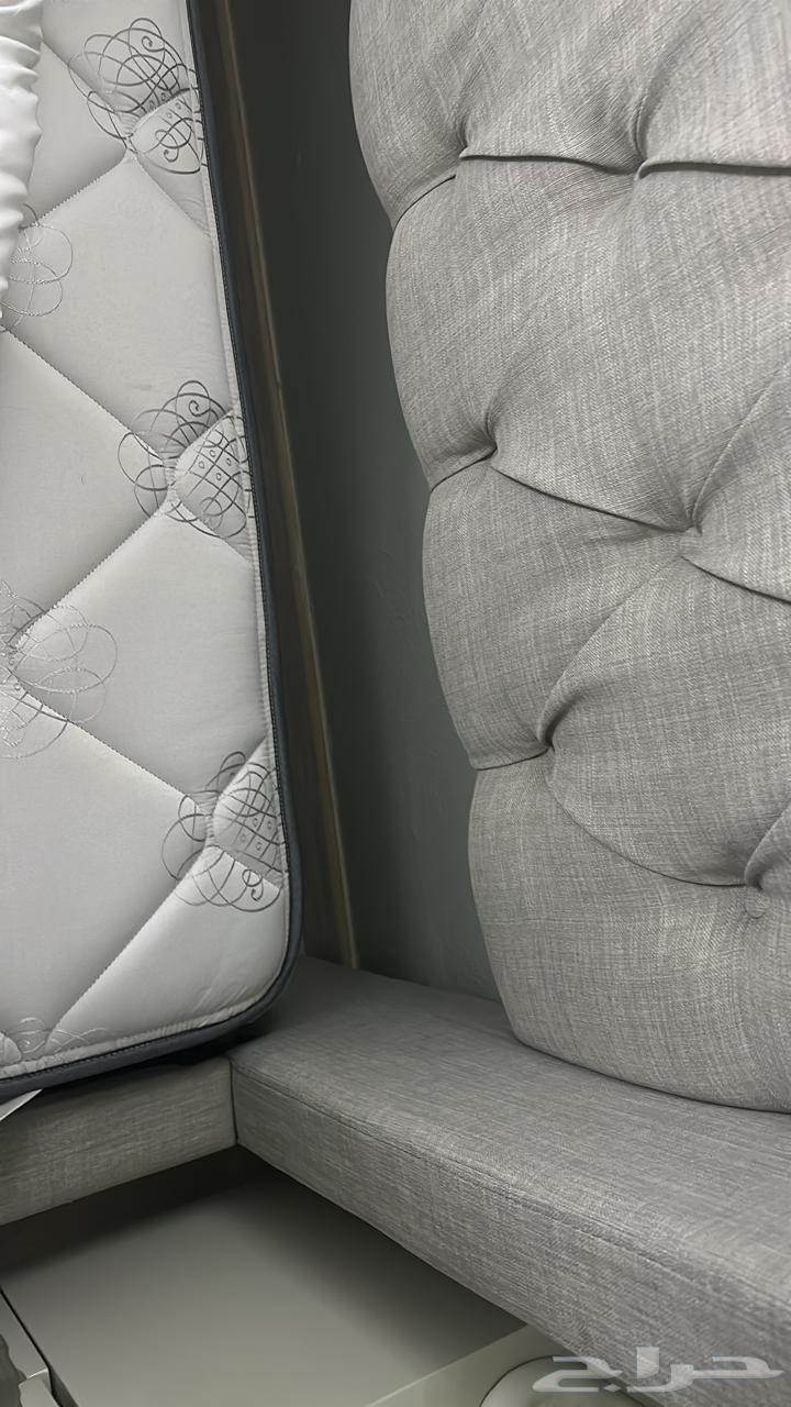 مرتبة مخصوص بلس مطورة - سليب هاي64387898981889112