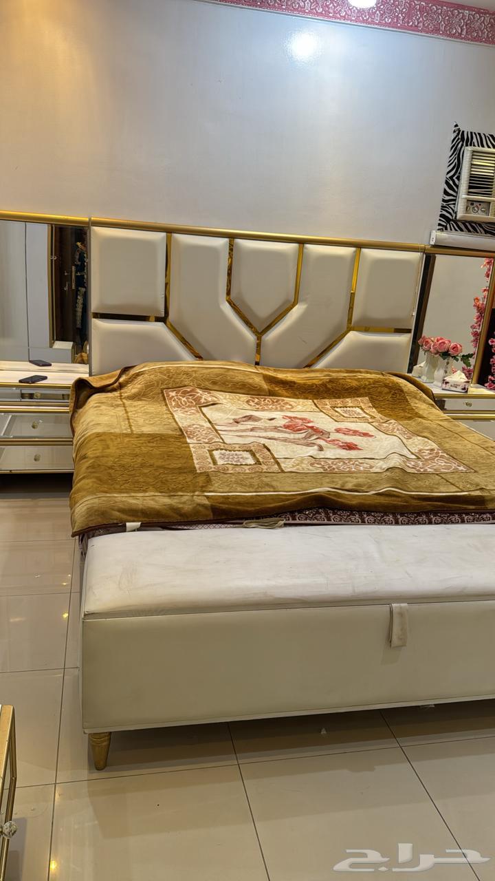 غرفة نوم للبيع64390485543682113