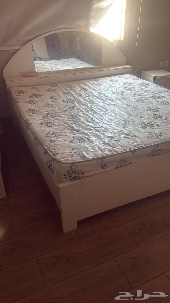 سرير نفرين وتسريحه وسرير بيبي وثلاجه64387662622337111