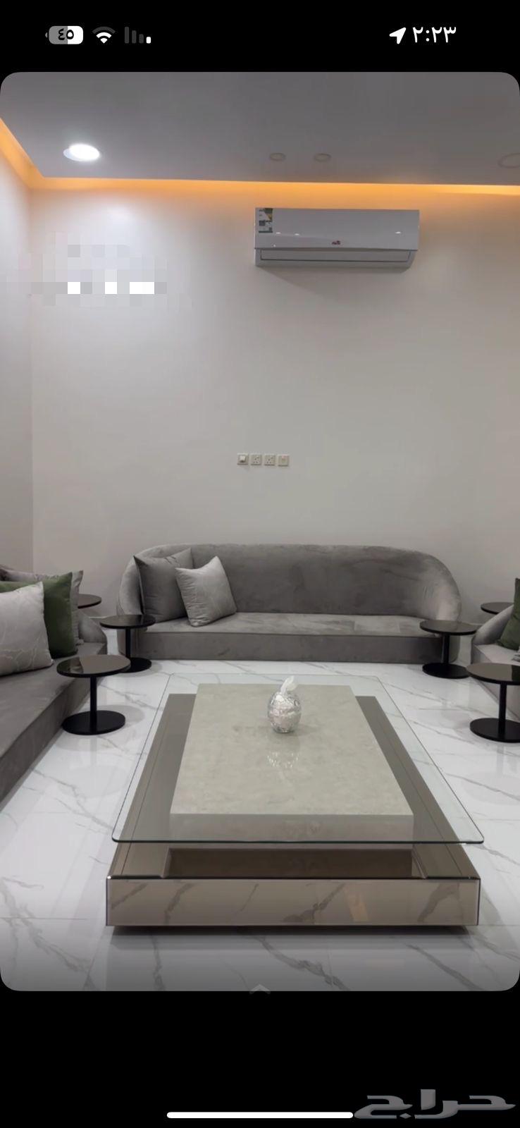 طاوله جديده ارضيه لم تستخدم64386627393795110