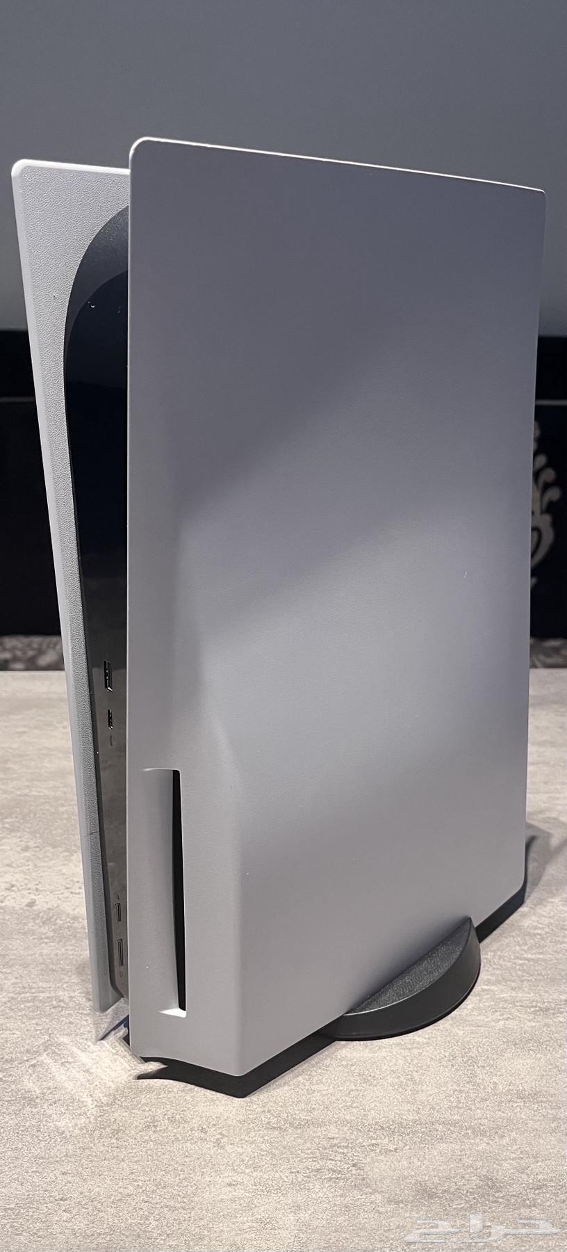 للبيع   بلايستيشن 5 (PS5) شبه جديد64389336591746110