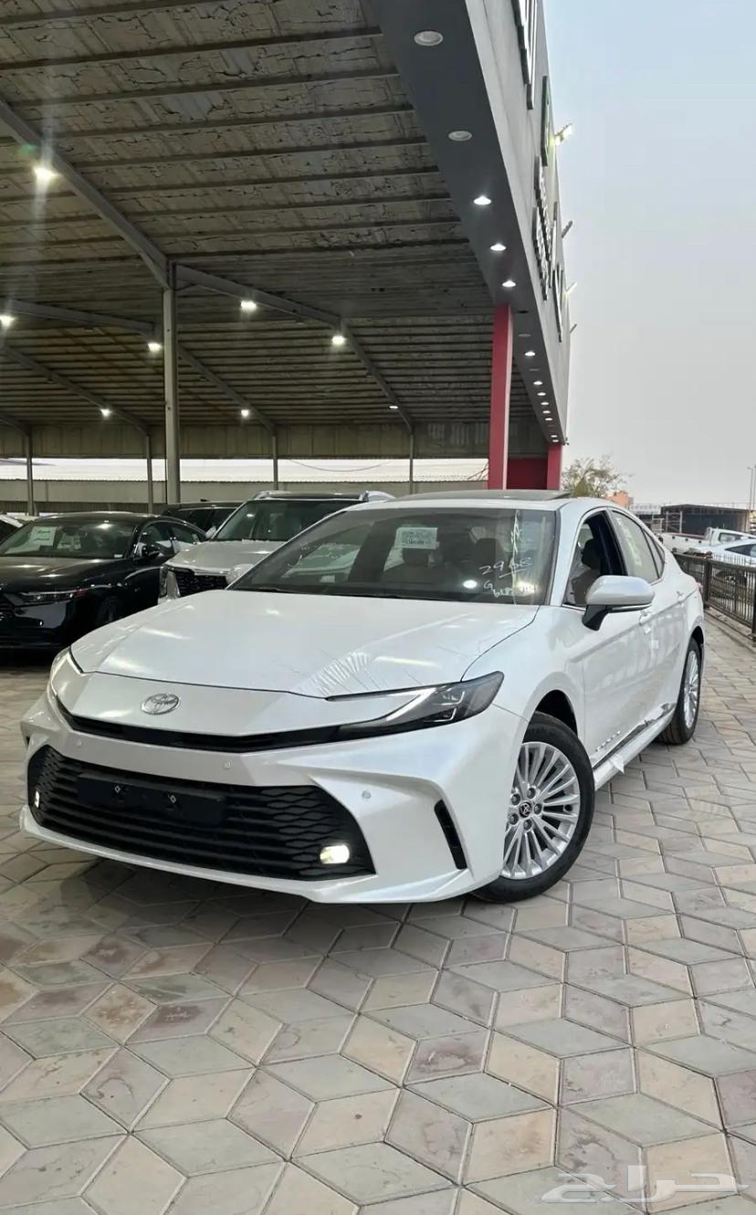 ابي كامري 2025 دفعة 70 الف بس عندي ايقاف64532042945793110