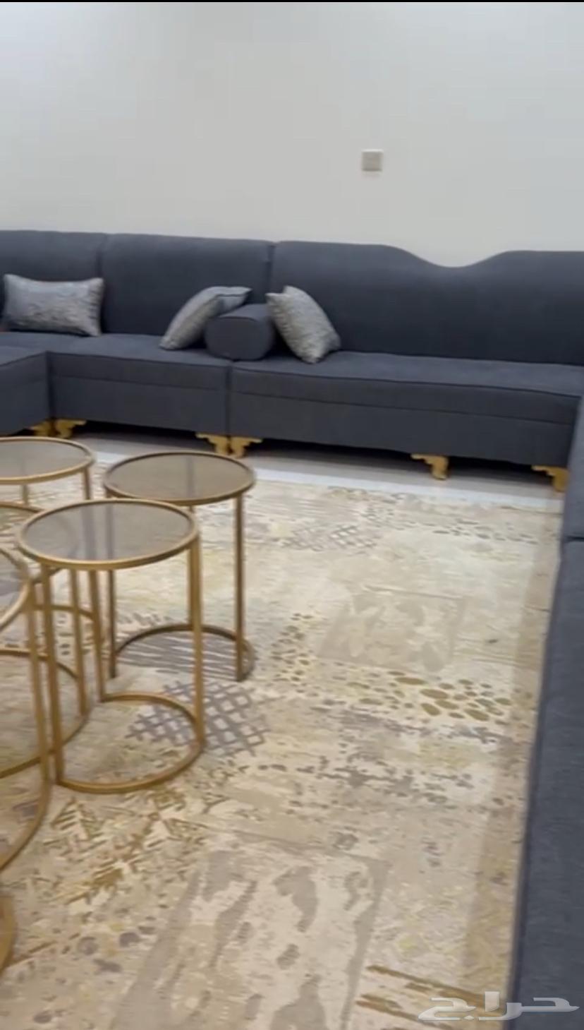 كنب للبيع مع طاولات64378208143105111