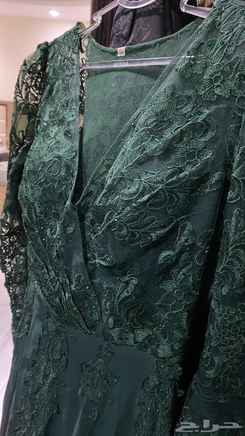 فستان مقاس XL طوله 165 ومع الكعب يضبط استعمال مرا وحده نظيف64378949095555112