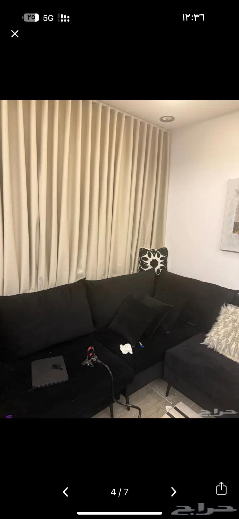 Sofa and dressing table64382555780097111