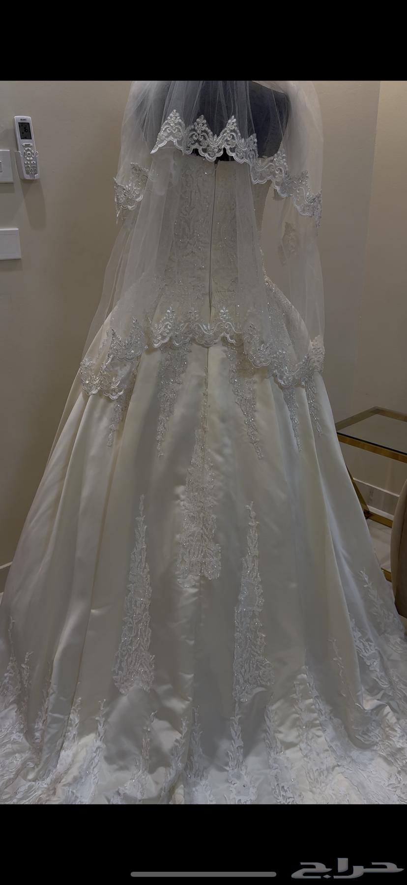 فستان زفاف للبيع64389750635907113