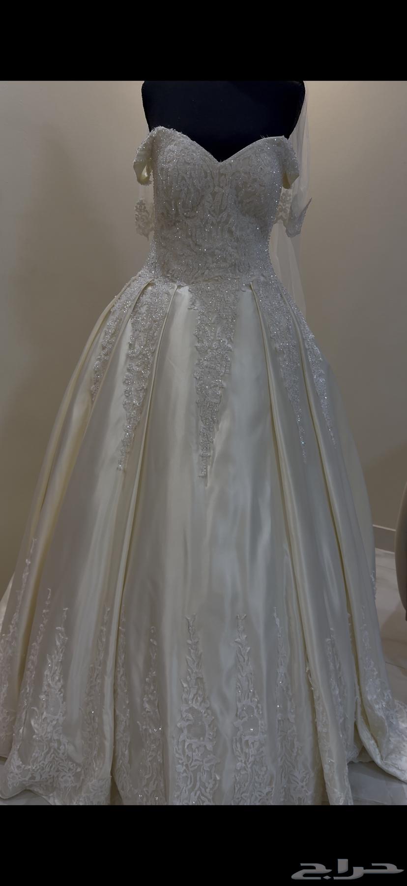 فستان زفاف للبيع64389750635907112