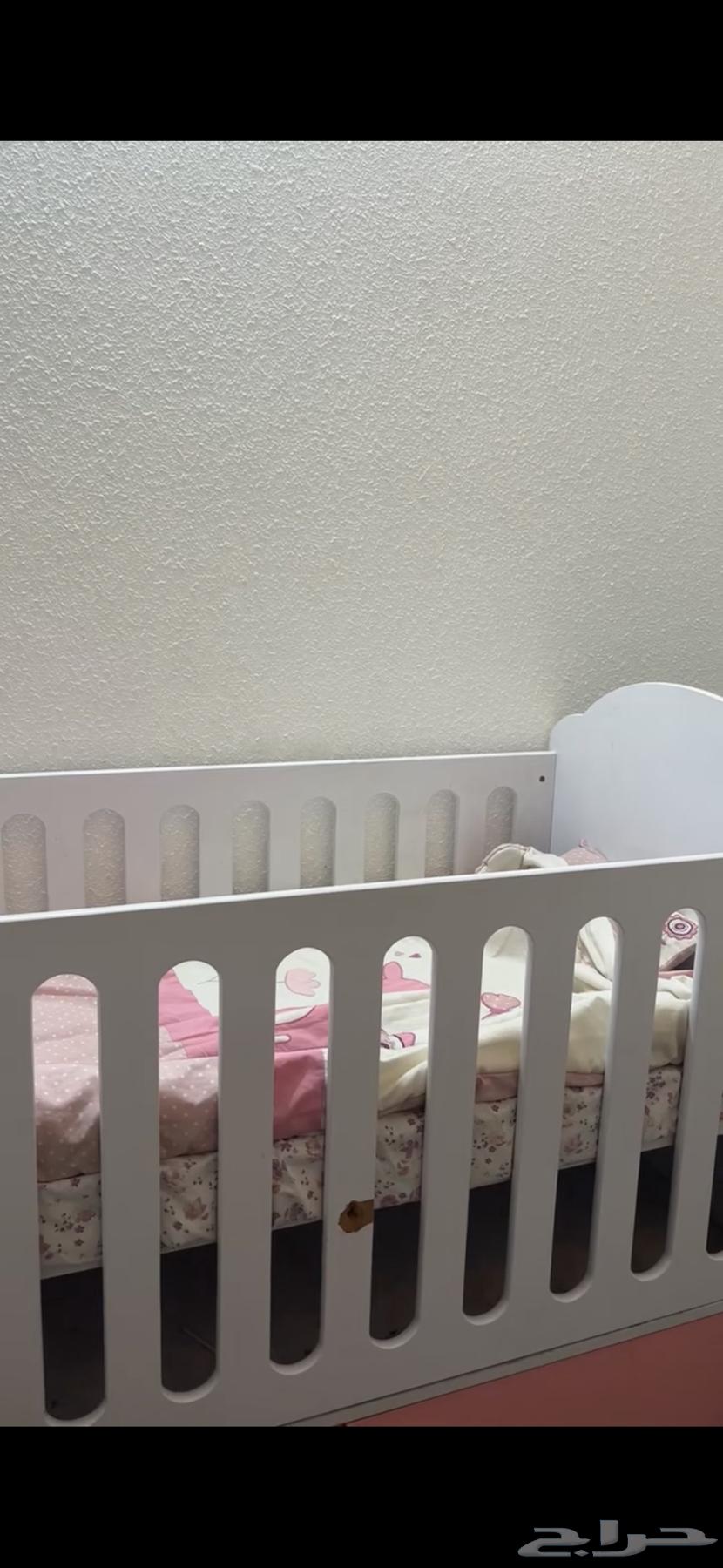 سرير اطفال للبيع64391962800386110