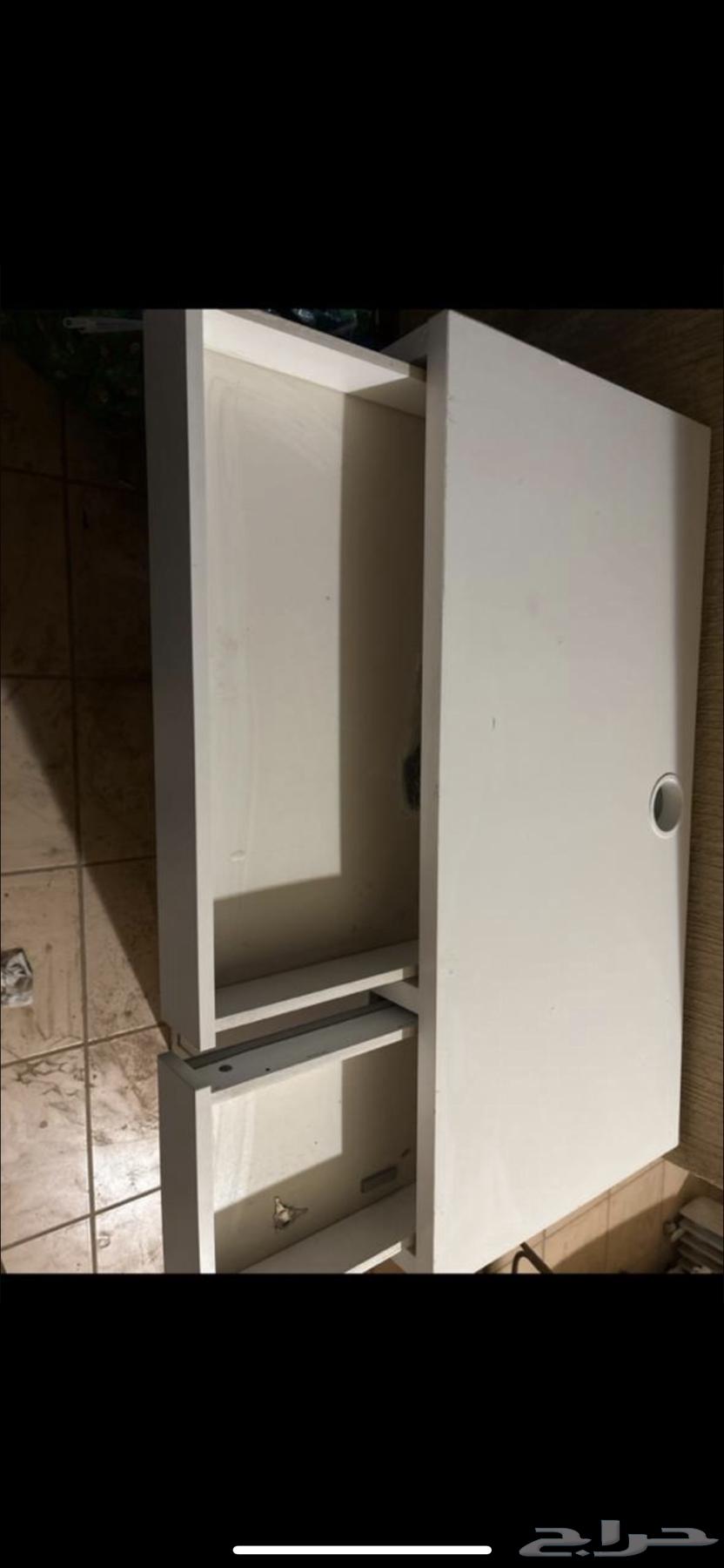 مكتب ايكيا64378746088577110