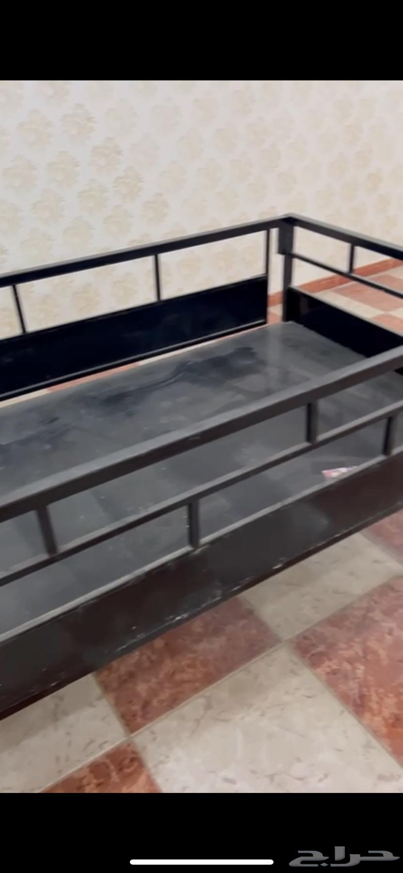 سرير وزوليه لبيع نظيف64385007810306110