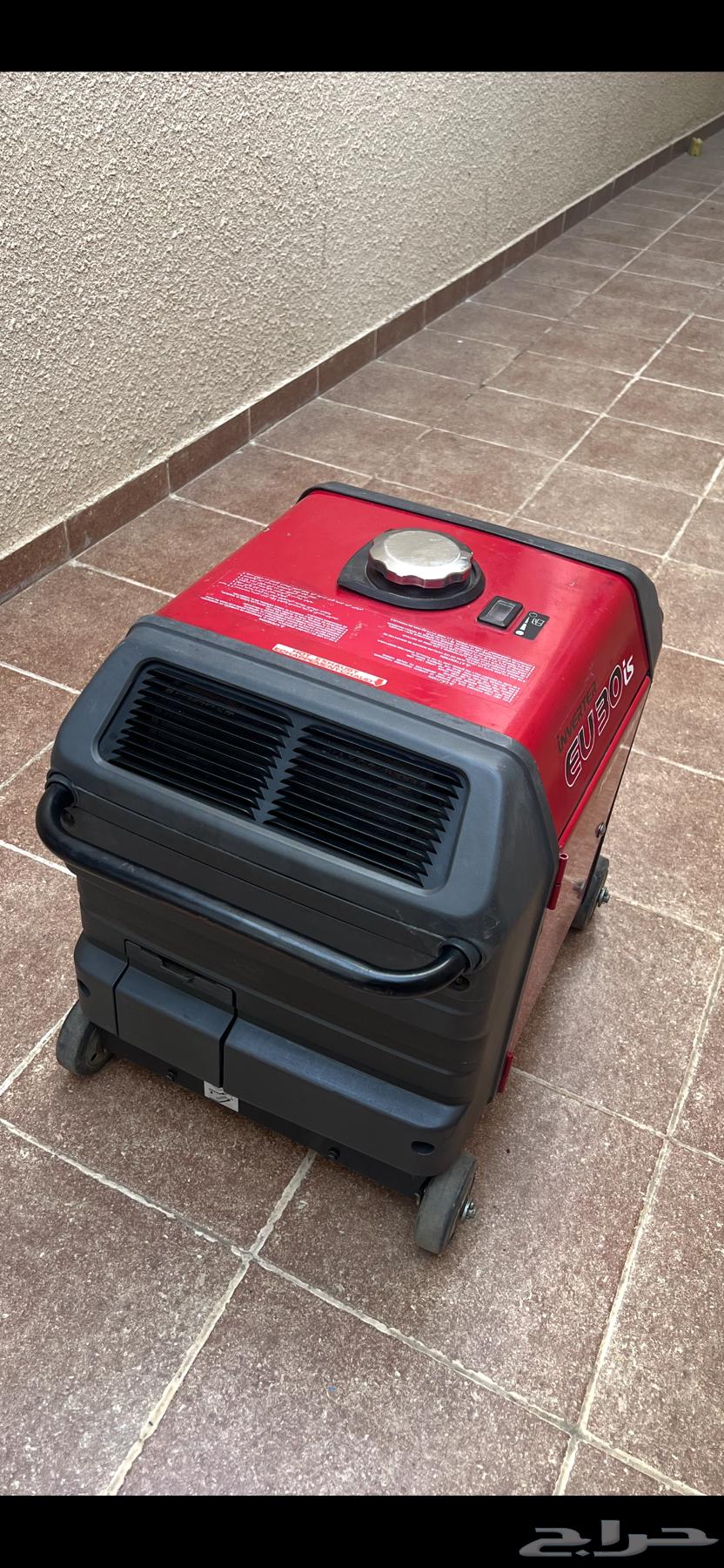 مولد كهرباء هوندا شبه جديد صامت64387438965889110