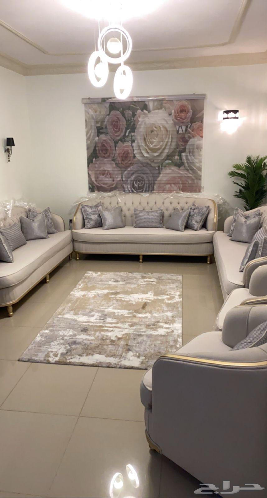 كنبة64386752681346110