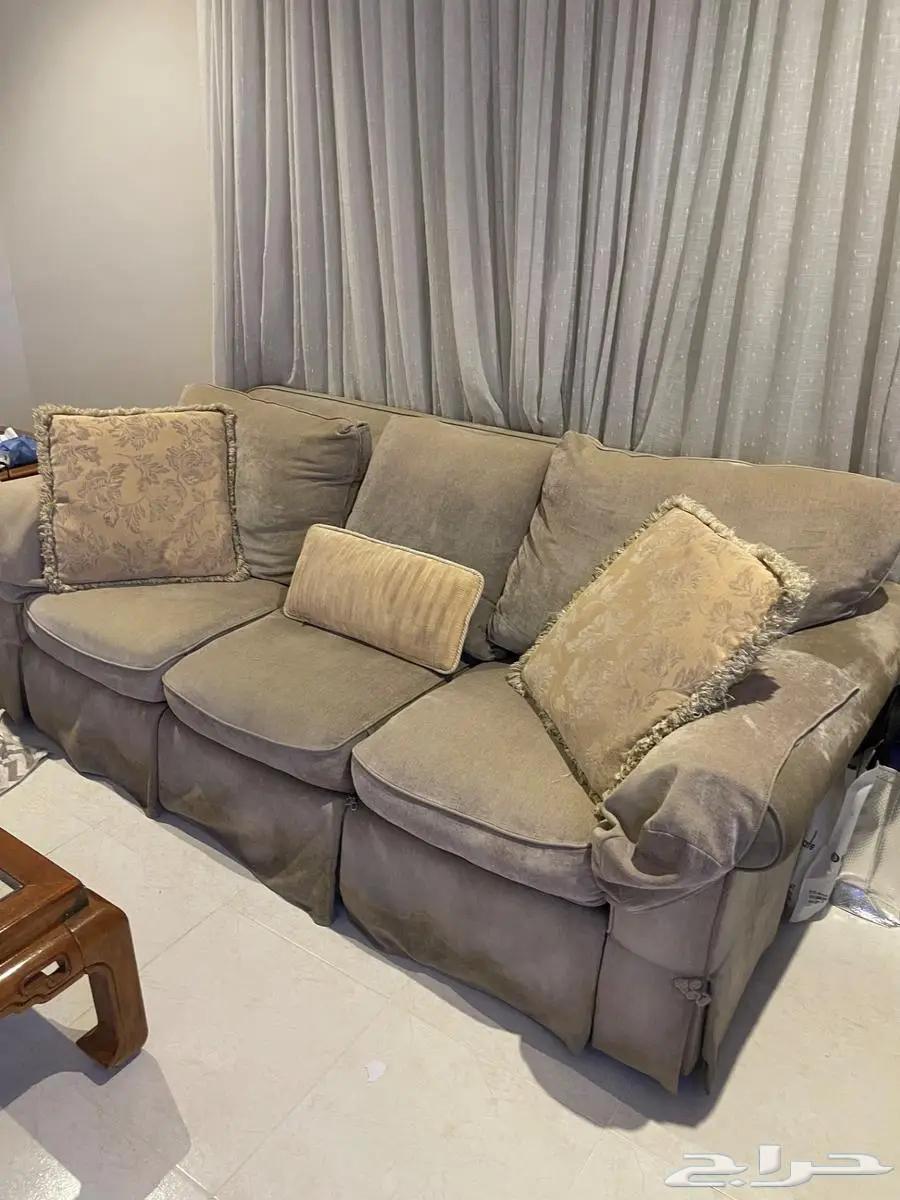 Excellent condition furniture set including electronics64389168843777112