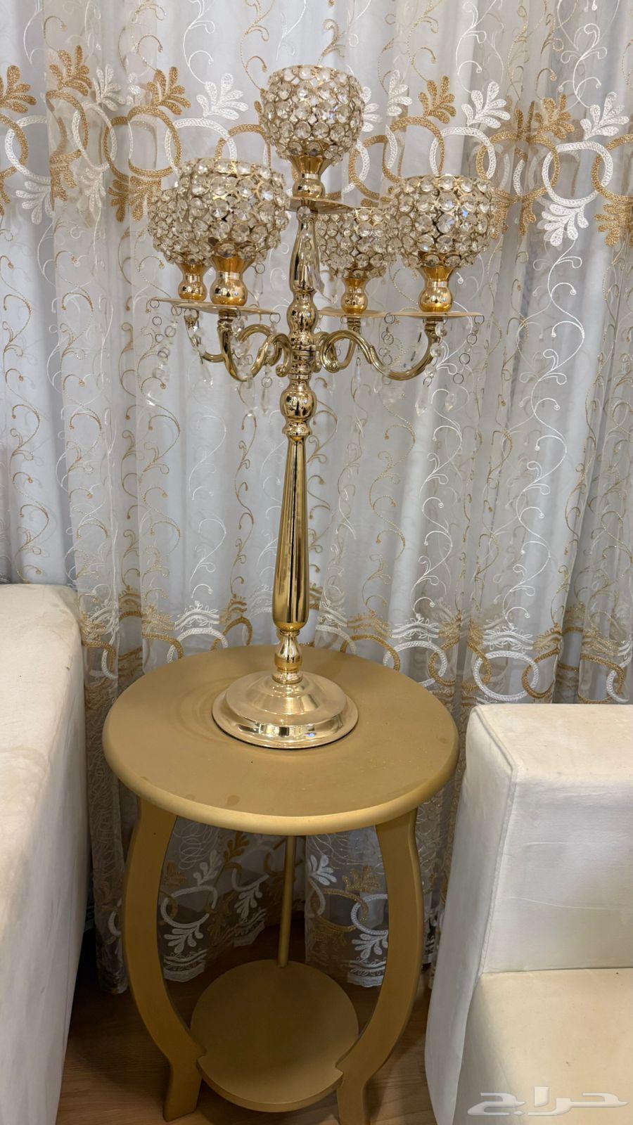 Chandelier and table - Tree - Carpet64378440455555111