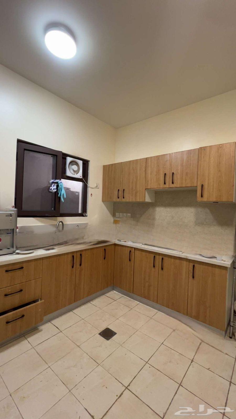 دولاب مطبخ للبيع تبع بيوت الضمان الاجتماعي64391976490241110