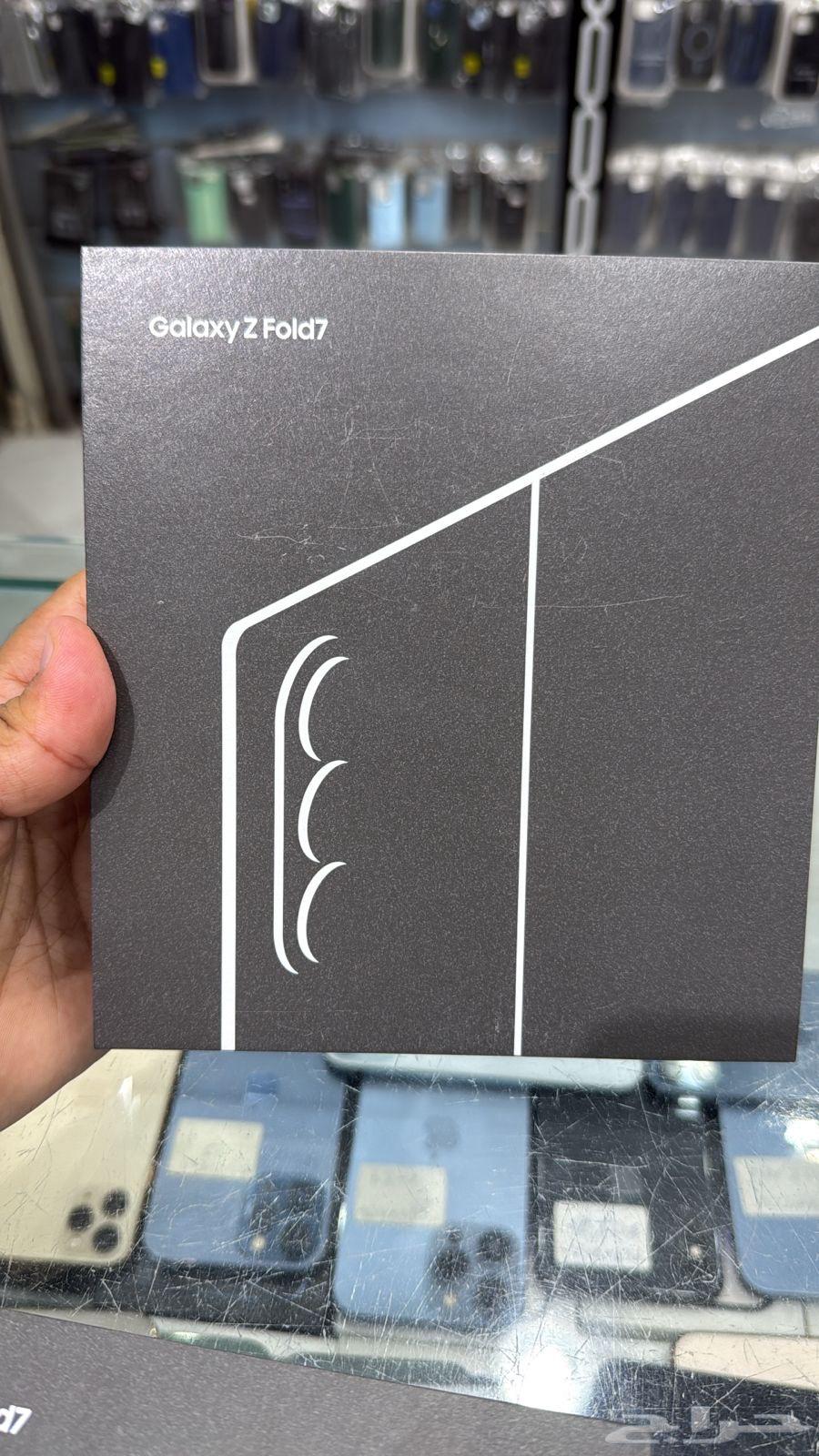 فولد 7 اسود 512 قيقا ضمان سامسونج64383525661059110