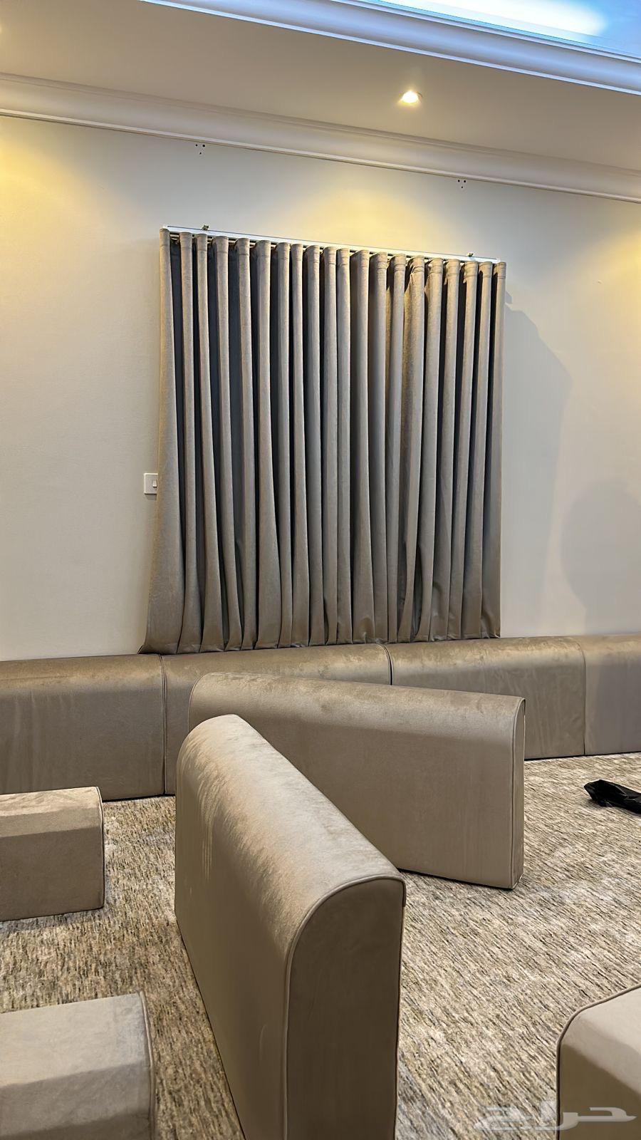 اثاث شبه جديد ونظيف جدا64387438934531111