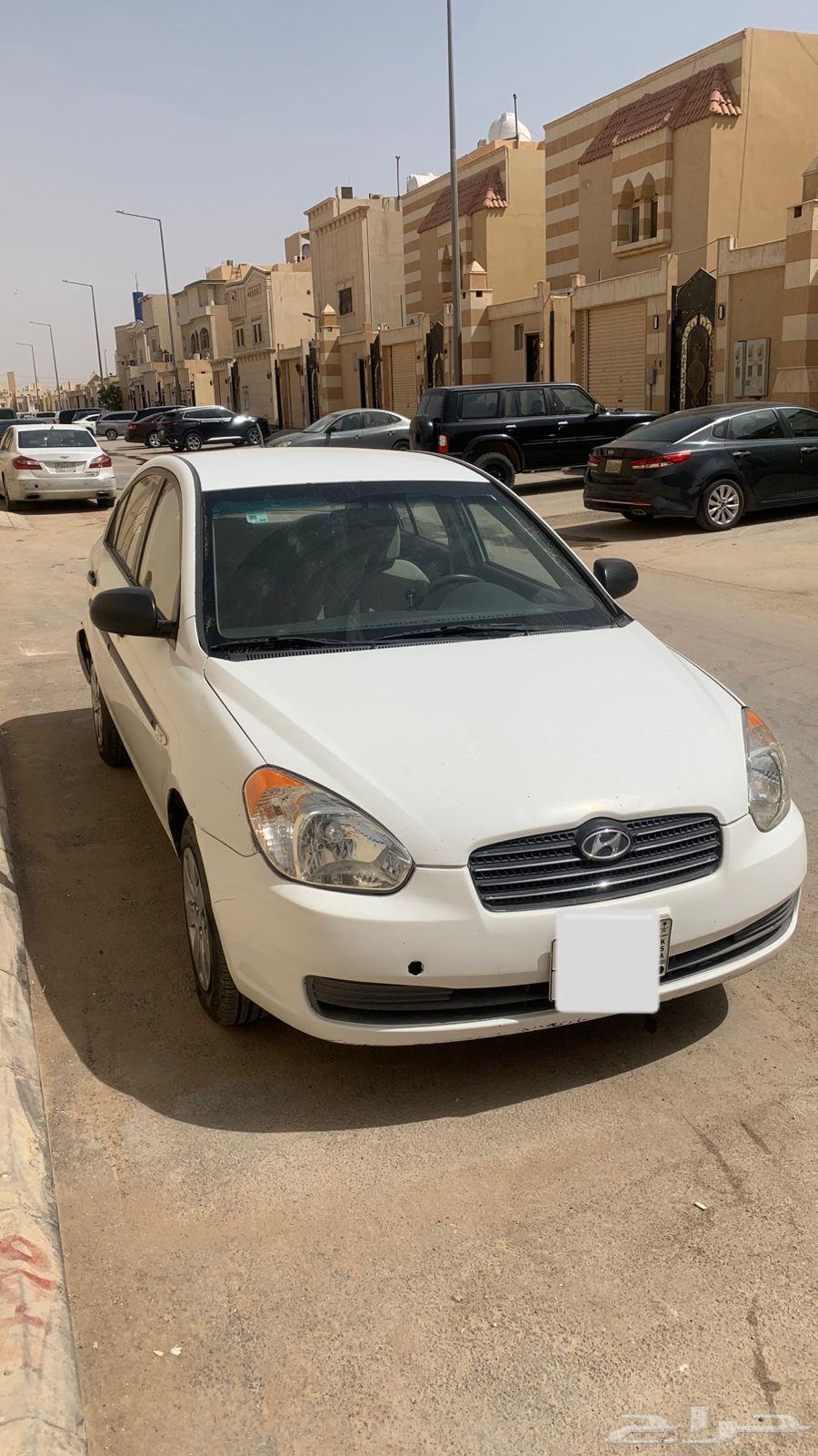 للبيع اكسنت 2011 ابيض اتوماتيك64533676962433114