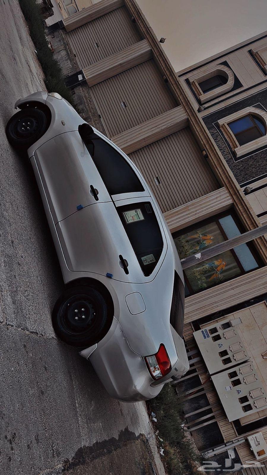 يارس 2013 قير تماتيك المكينة والقير على الشرط المكيف شغال64521440226947112