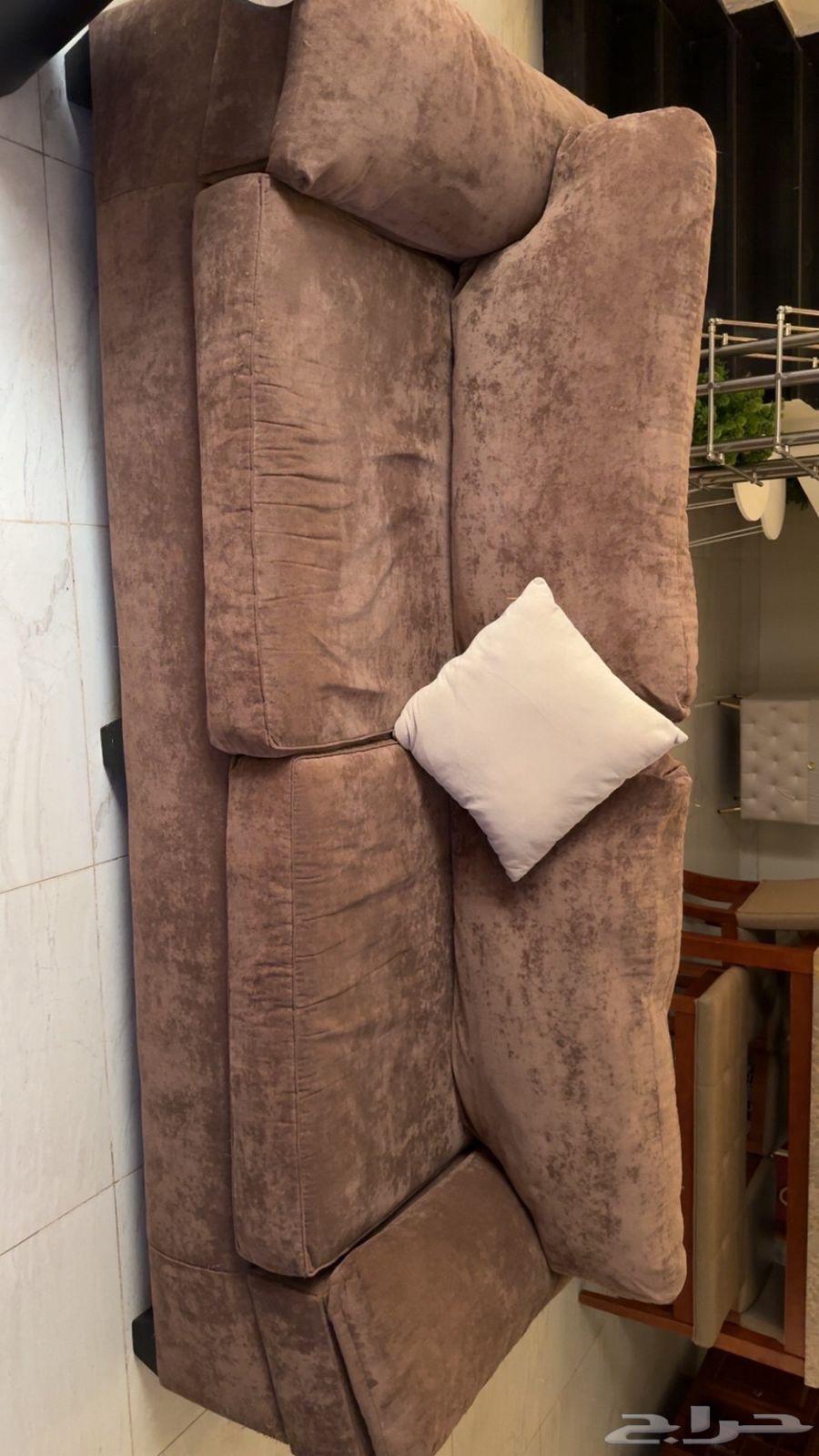 Sofa64384231509379113