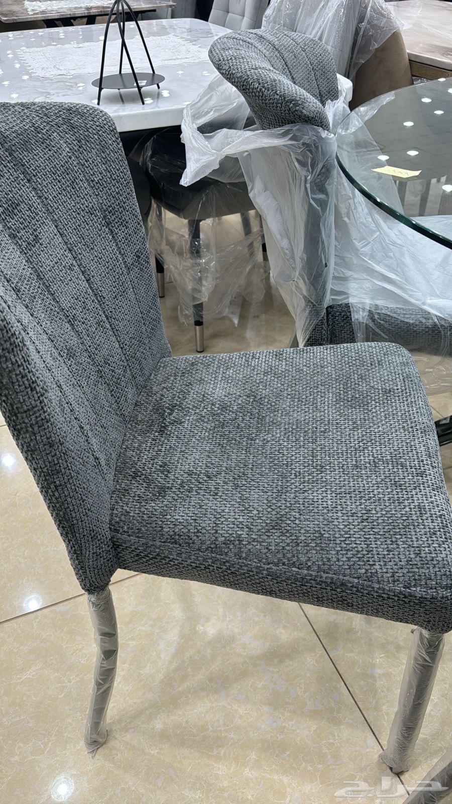 طاولة طعام اخت الجديدة مع 6 كراسي64387912567938111