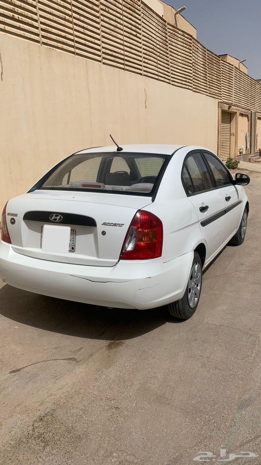 للبيع اكسنت 2011 ابيض اتوماتيك64533676962433113