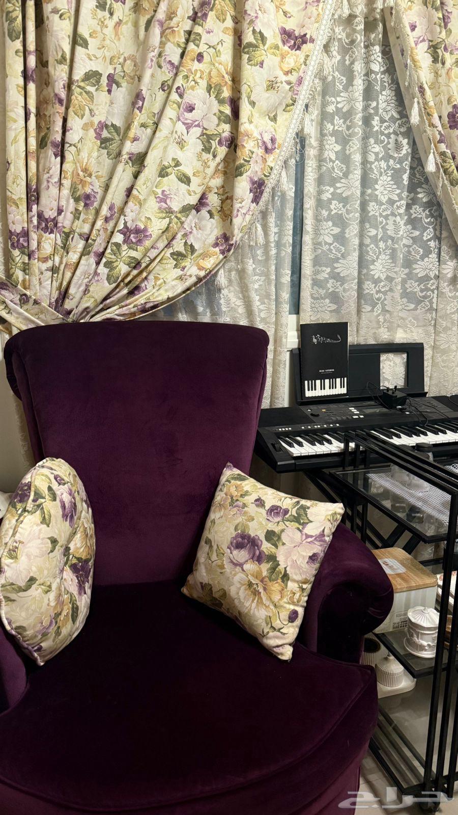 كنب للبيع64378295762689110