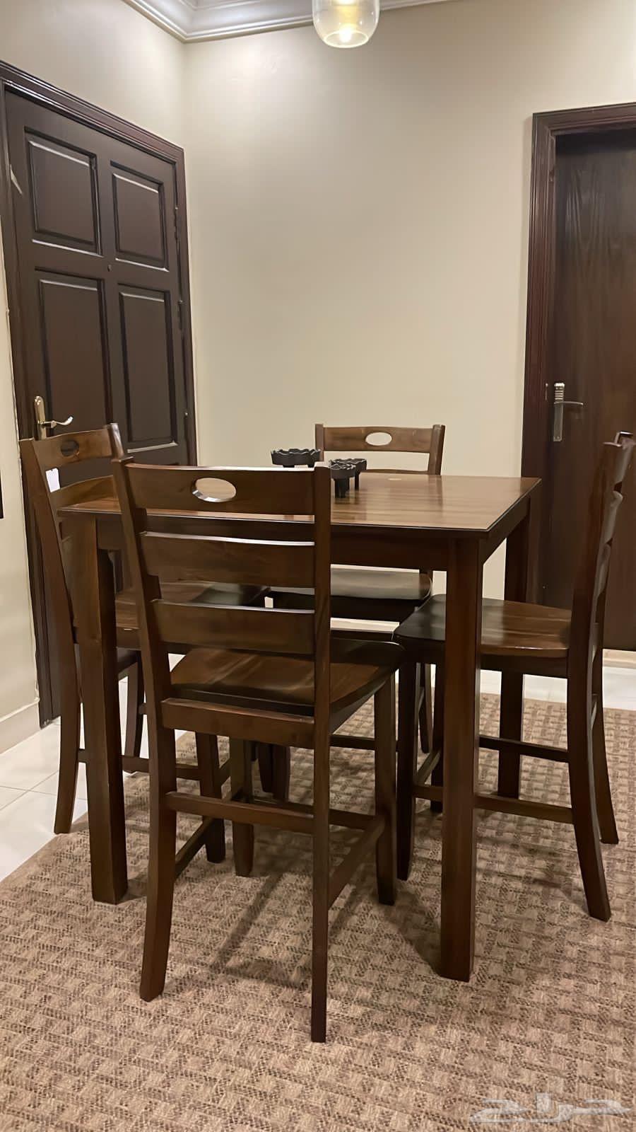 طاولة طعام اشلي خشبيه64390981637763110