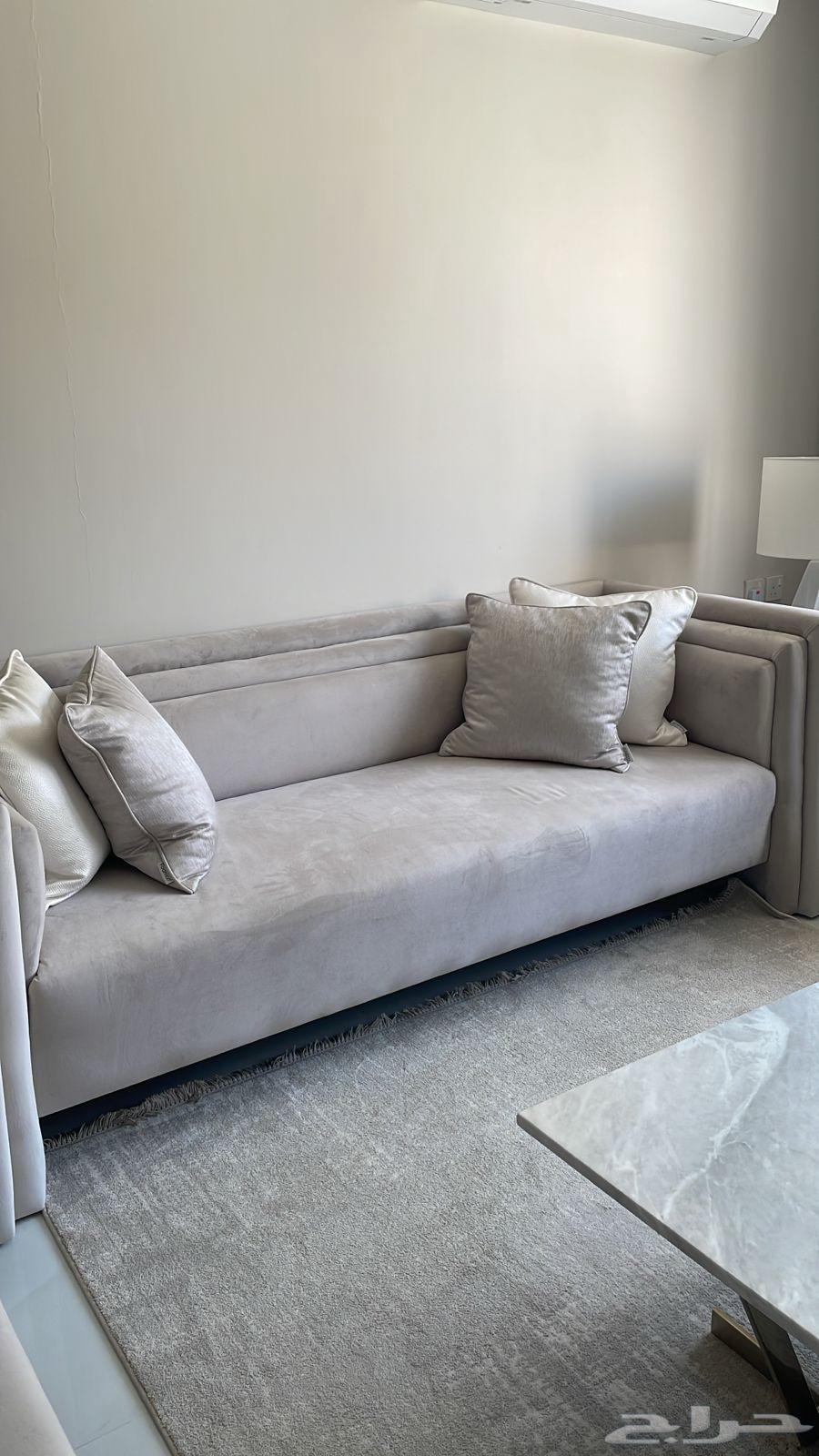 Sofa for sale, light use64383400466305112