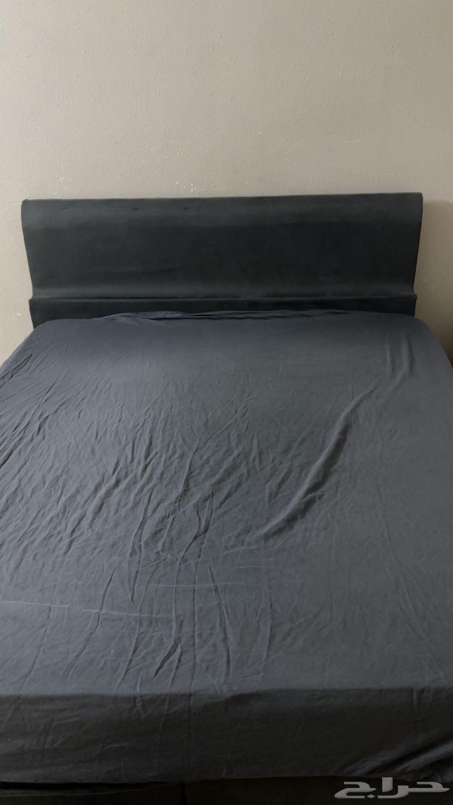 اثاث وادوات للبيع64379761313411110