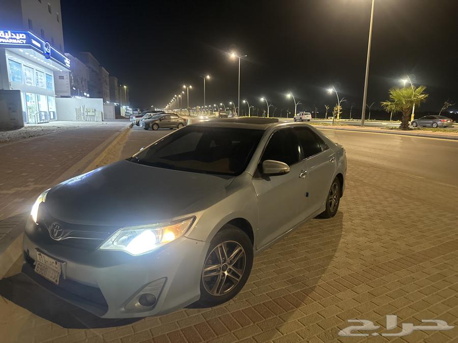 Camry full option with some scattered scratches 201464536739326339110