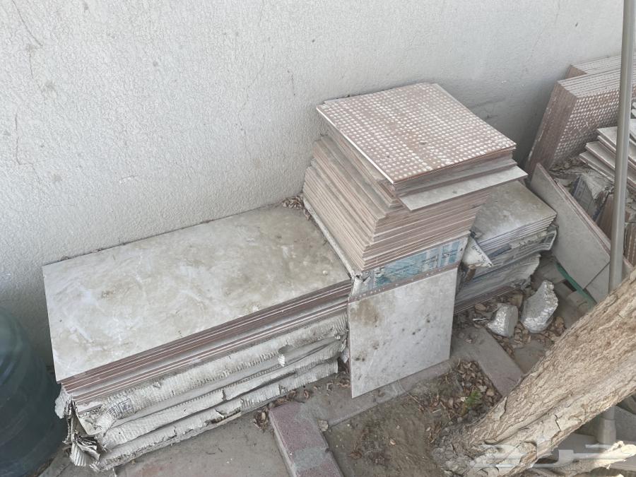 بلاط سيراميك للحمام وينفع لاي مكان64384409847681111