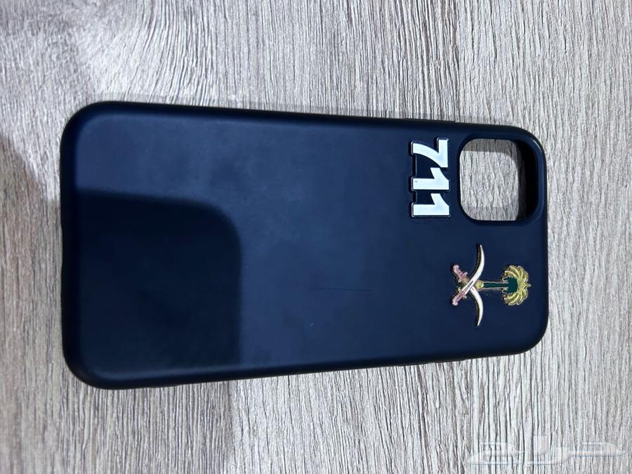 iPhone 11 mobile phone in good condition64383580735362113