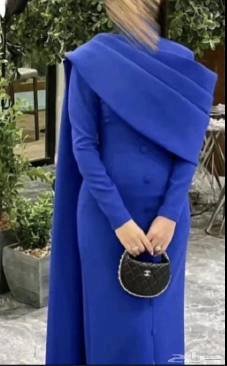 للبيع فساتين مستعمله مره واحده ب 15064384465506817113