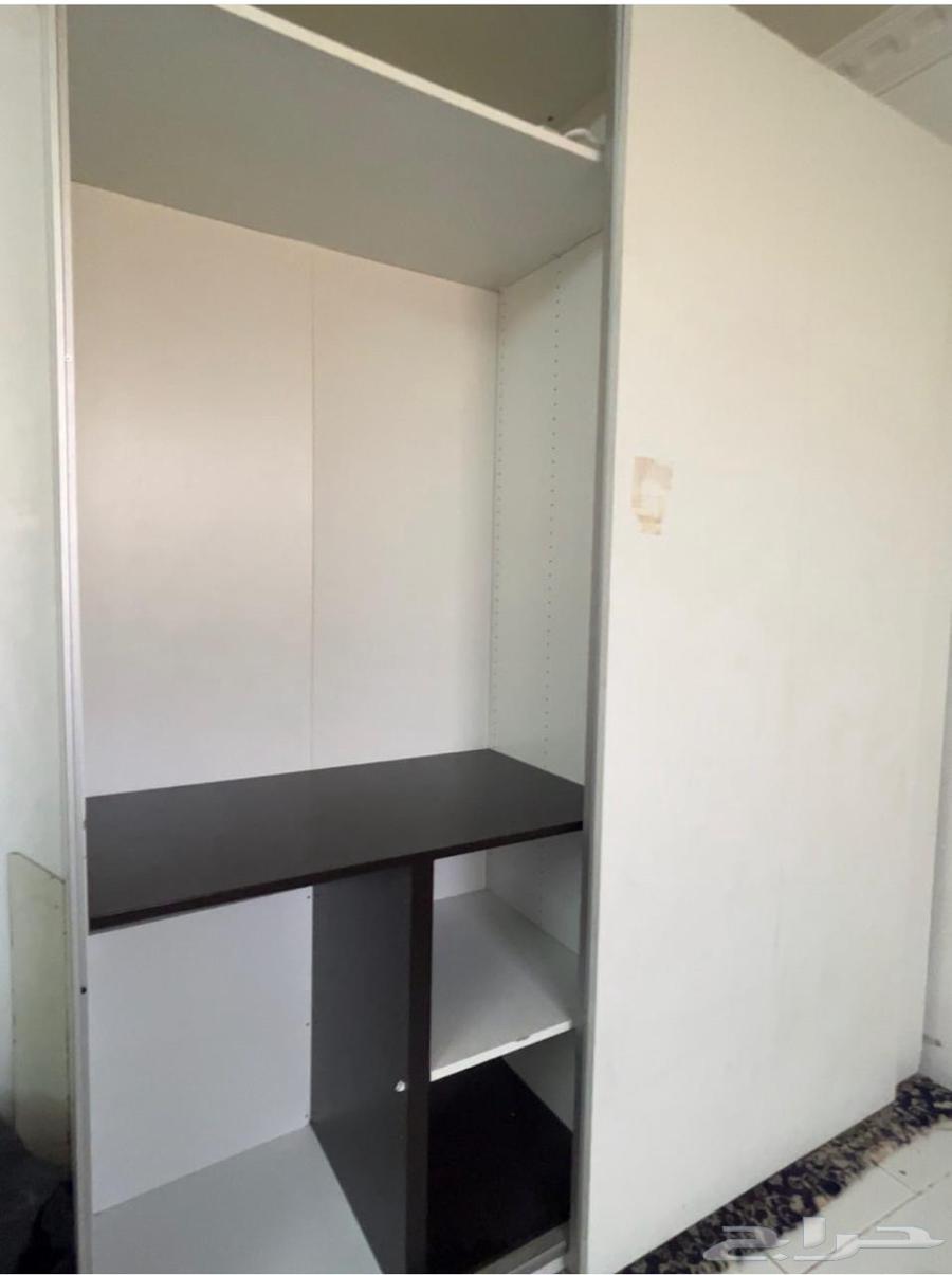 دولاب كبير من ايكيا للبيع المستعجل64381287392003113