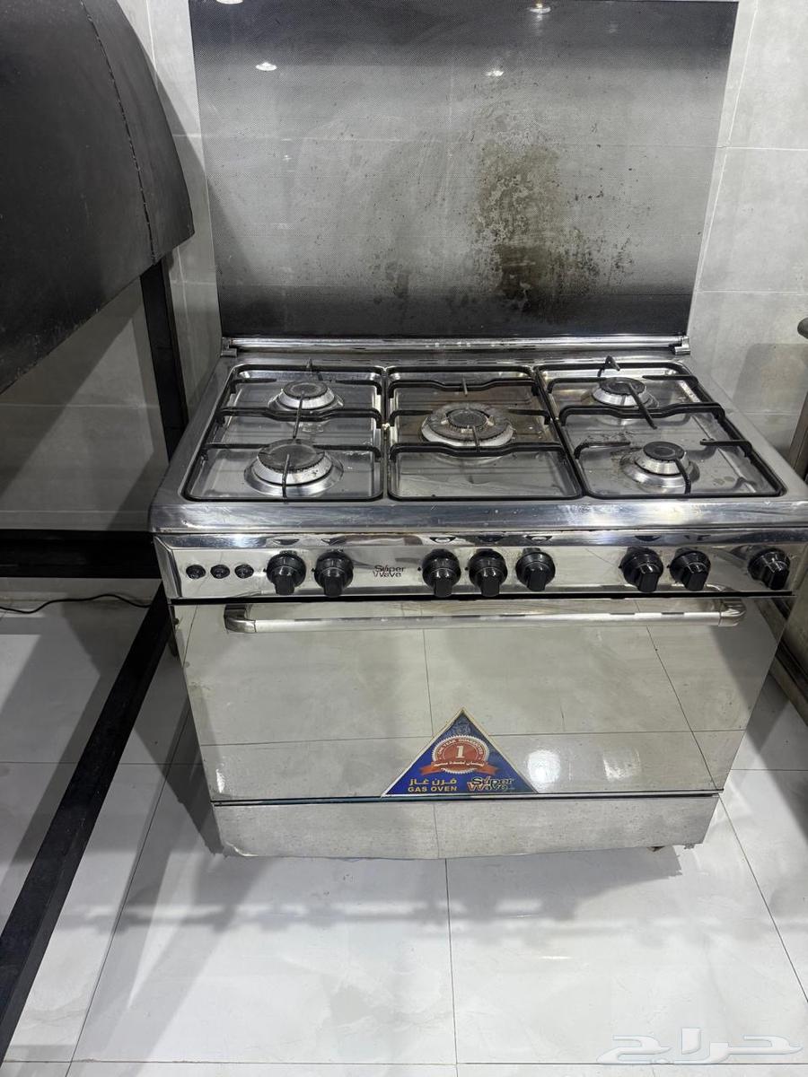 غاز وفرن للبيع مستخدم نظيف   فرامه لحم كبيره   هوايه هواء64378295787265112