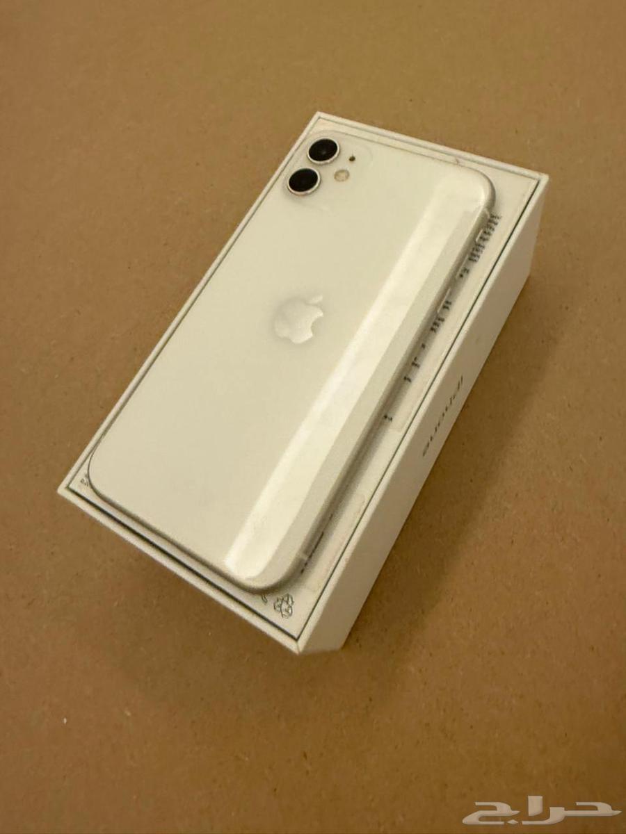 iPhone 11 with screen replaced once, 128GB, price 500, battery 7264385887152002110