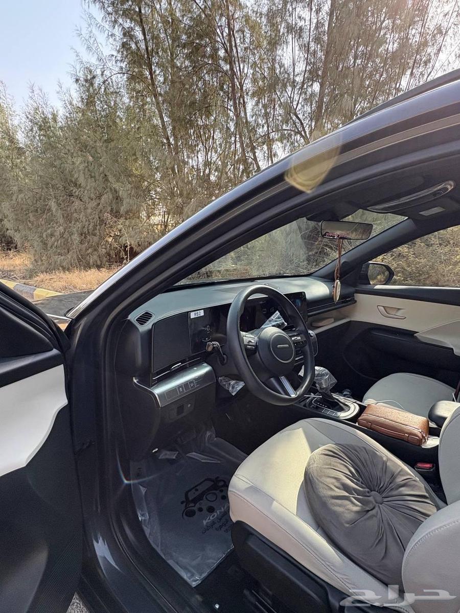 كونا هيونداي 2024 شرط بدي ومحركات يحمل لوحة شبه مميزة64536864435201113