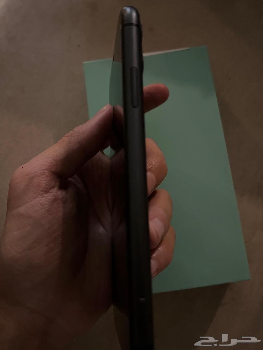 ايفون11 عادي الون اسود64379457773699114