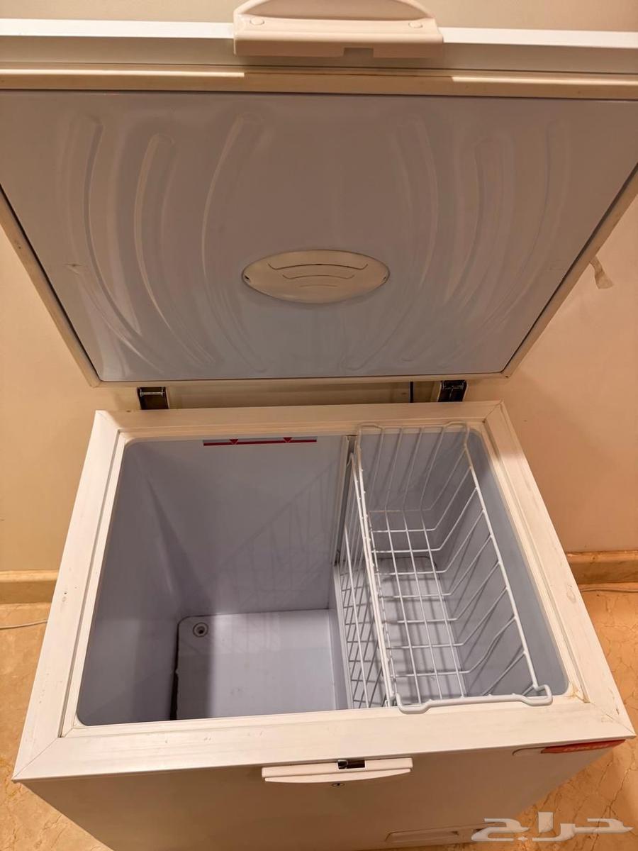 فريزر نيكاي ( Nikai ) أفقي بحالة جيدة جدا  للبيع64384980275585113