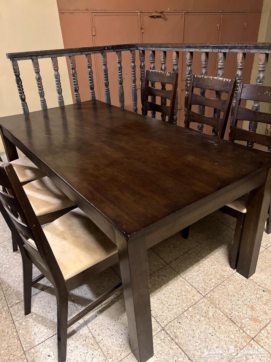 Dining table64390068512897114